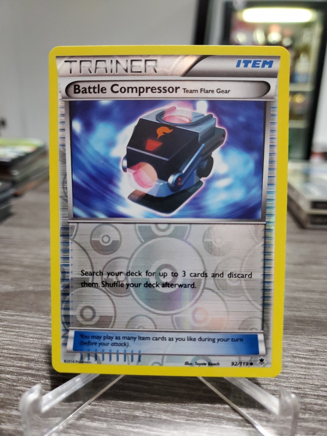 Battle Compressor - 92/119 - Phantom Forces - Reverse Holo - LP