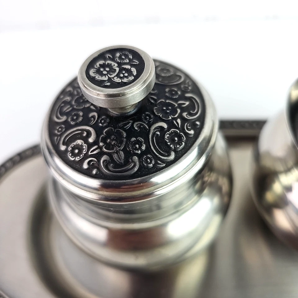 Набор из 4 серебряных сливочников Mediterranea из нержавеющей стали Oneida на заказ - Изображение 4 из 4