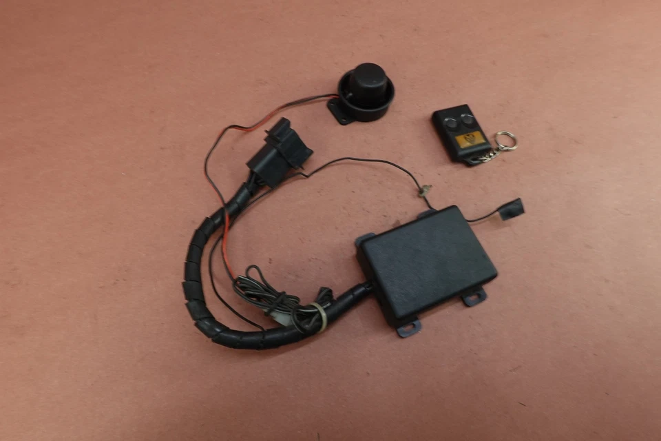 Модуль управления 1999-2006 Harley Davidson Road King FLHR Misc - Изображение 3 из 4