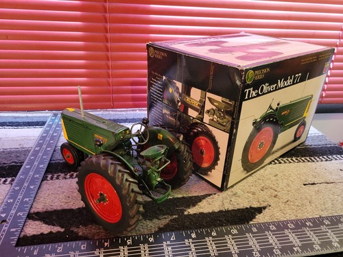 Ertl Oliver Row Crop 77 1/16 Diecast Farm Tractor Replica Collectible - Picture 4 of 11
