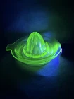 Vintage Depression Glass Green Uranium Vaseline Juicer Reamer 5.5"