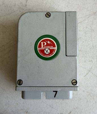 Allen Bradley/Photoswitch 42MRU-5000 Polarized Retrophotohead