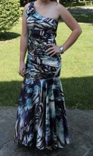 Size 4 Prom/Formal Dress