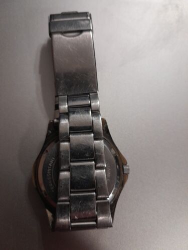 Wenger SAK Watch Women 30mm Silver Tone Date Swiss New Battery 6.25" - Picture 4 of 5