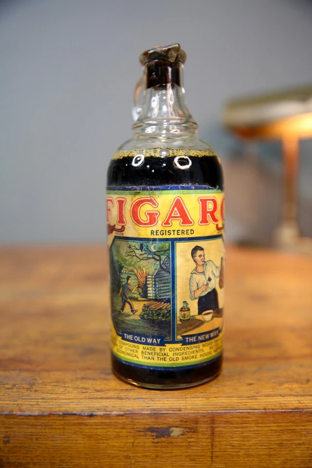 Antiguo cuchilla de carne de carnicero curado vidrio boticario botella jugo Figaro Dallas TX Foto 3 de 4