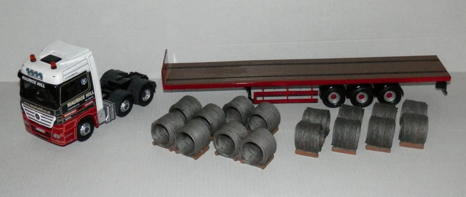 MERCEDES BENZ-ACTROS Flatbed Trailer / Drahtrollen "Maurice Hill" - Corgi 1:50 - Bild 4 von 4