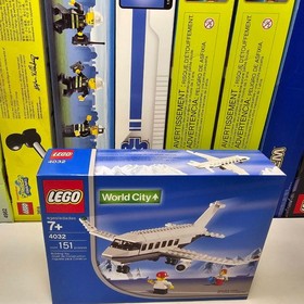 Lego Town World City Airport 4032 Passenger Plane LEGO Air Version Sealed