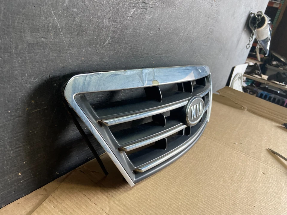 Parrilla superior delantera Kia Sorento 2007 a 2008 N5770 PS Foto 3 de 4