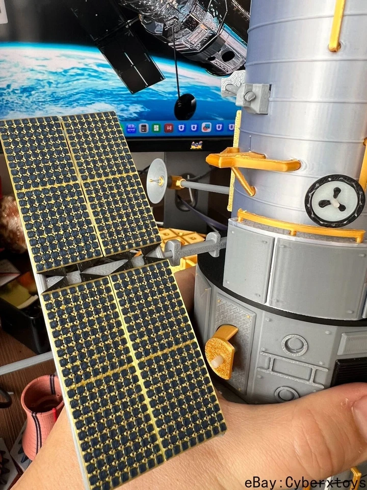 1/60 Scale Hubble Space Telescope HST Static Model Painted Figure Handmade - Image 4 of 4