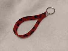 ANIMAL PAW PRINT KEYCHAIN - NEW