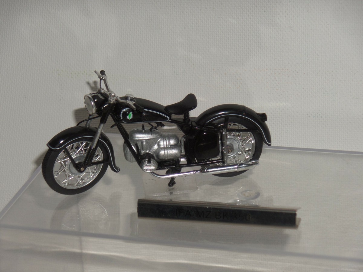 Modellino Moto DDR Atlas 1:24 – Selezione Collezione, ES DUO Dnepr AWO, Usato, Senza Libretto - 3