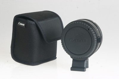 Commlite Canon EF/EF-S Mount an EOS RF - Mount AF-Adapter