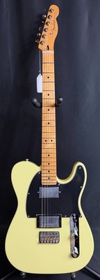 Fender Player II Telecaster HH Electric Guitar Hialeah Yellow Finish (687)