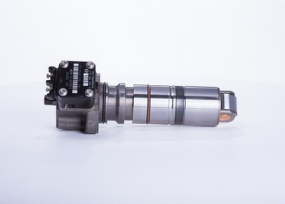 BOSCH Einspritzpumpe 0 986 445 022 +171.36  Pfand für MERCEDES ACTROS MP2 MP3
