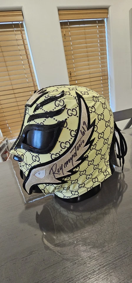 Máscara AUTOGRAFIADA Rey Mysterio PRO GRADO LUCHA WWE AAA CMLL AEW Foto 4 de 4