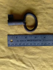 Open Barrel Key, Hand-welded approx. 2'3/4"