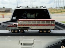 SSS International Turnpike Line Pressed Steel Semi Truck Livestock Trailer