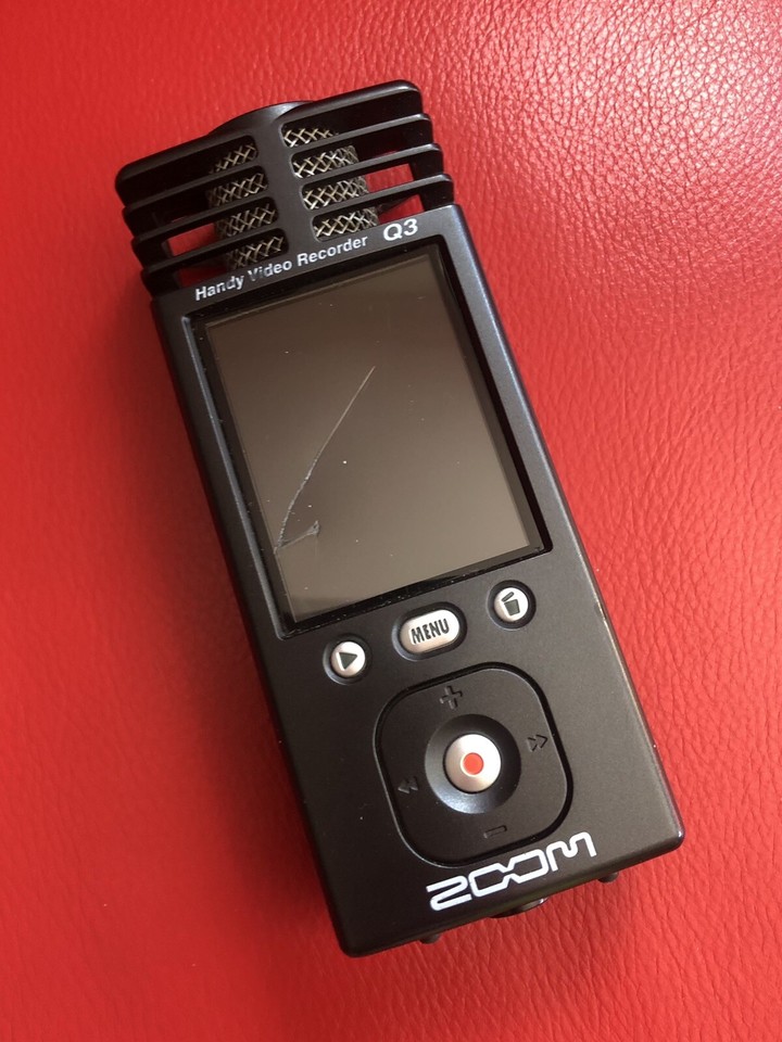 Zoom Q3 Video Camcorder & Audio Recorder eBay