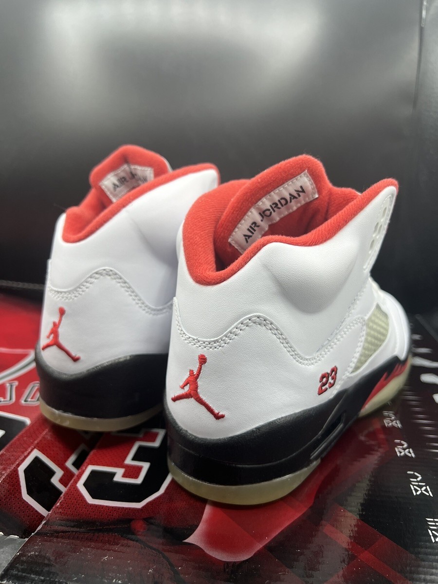 Air Jordan 18/5 Retro 'Countdown Pack' Jordan 5 ONLY (GS) Size 5Y