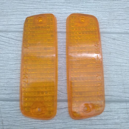 Honda Life 360 1971 – 1974 Side Turn Signal Marker Lens NOS Stanley 046-6447 - Picture 7 of 8