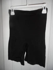 Great Maidenform size S black light control smoothing thigh slimmer shorts NWOT