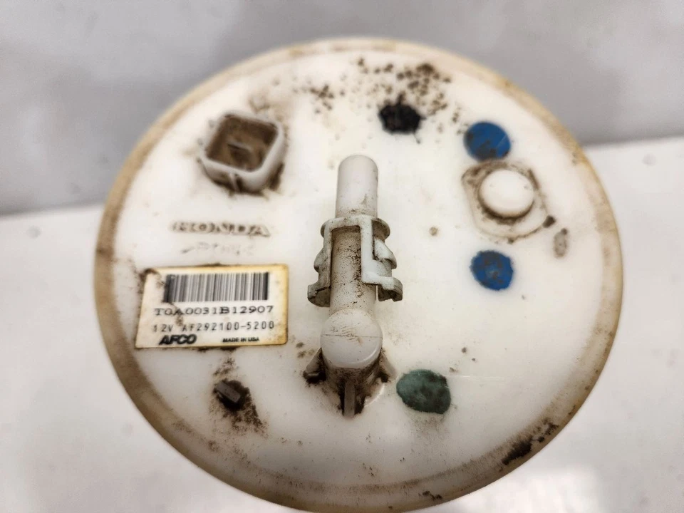 Conjunto de bomba de combustible Honda CR-V 2012-14 (2,4 L/AT) Foto 3 de 4