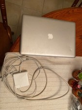 Apple MacBook Pro A1286 15.4" Laptop - MD322LL/A October, 2011