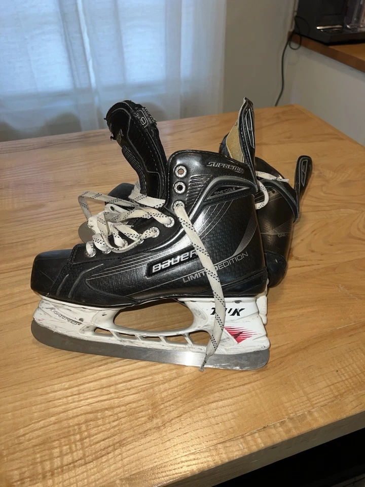 Patines de hockey sobre hielo Bauer Supreme de edición limitada Foto 4 de 4
