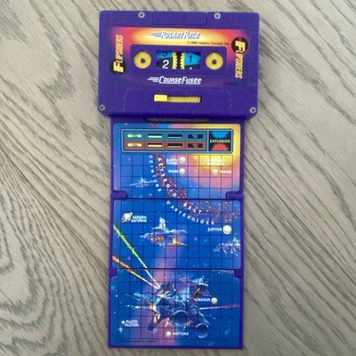 Flipsiders Rocket Race Vintage 1988 Magnetic Pocket Board Game