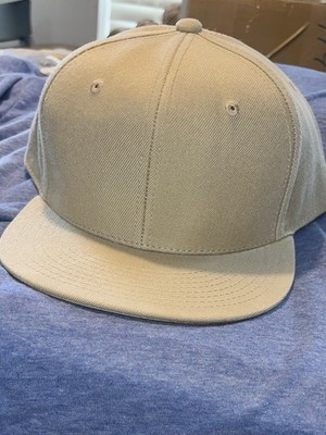 Blank Khaki Decky Brand Fitted Cap In 7 5/8 Nice One.