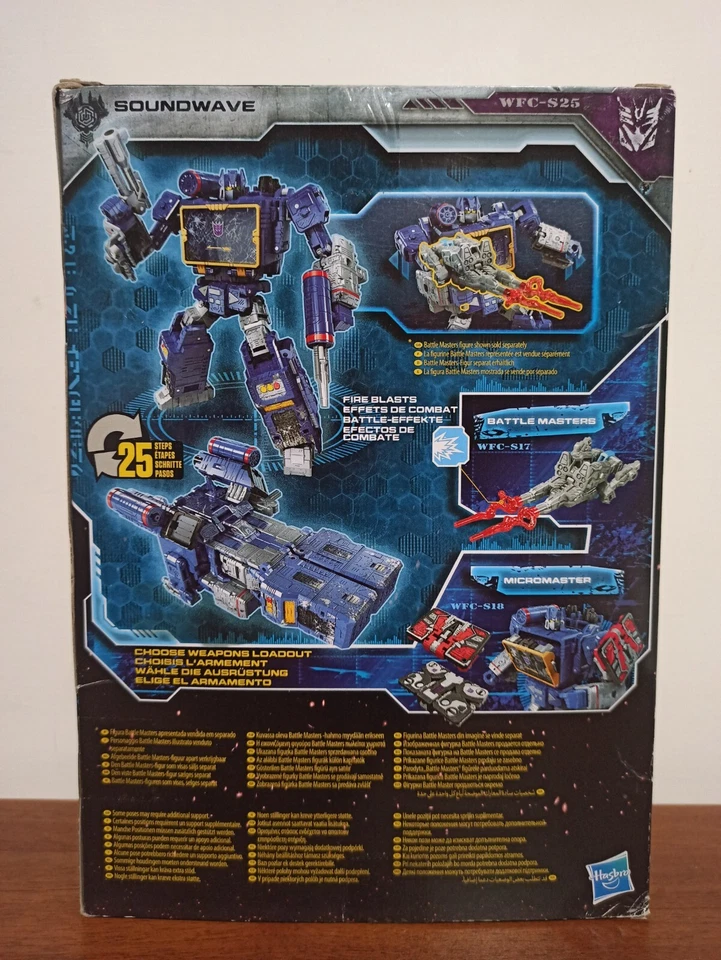 Hasbro Transformers Soundwave Voyager Class Siege War For Cybertron Generations - Immagine 2 di 4