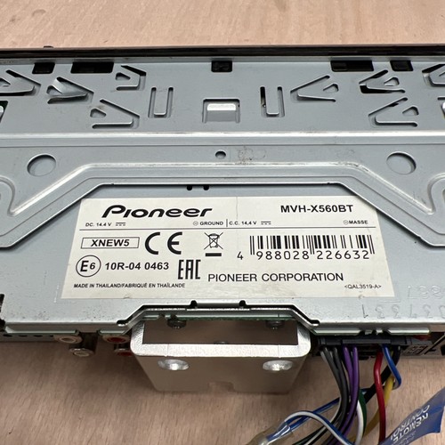 Pioneer MVH-X560BT Bluetooth Car Radio - Picture 6 of 6
