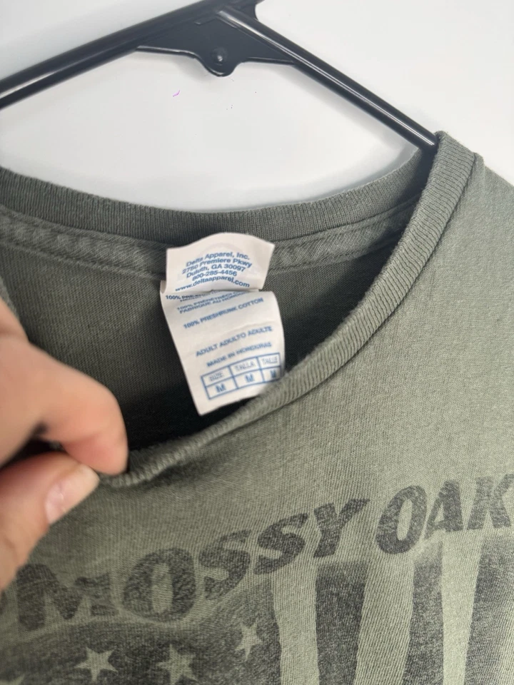 Camiseta corta vintage Mossy Oak para mujer logotipo gráfico verde militar mediana EE. UU. Foto 4 de 4