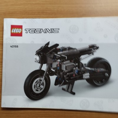 LEGO TECHNIC: The Batman Batcycle 42155