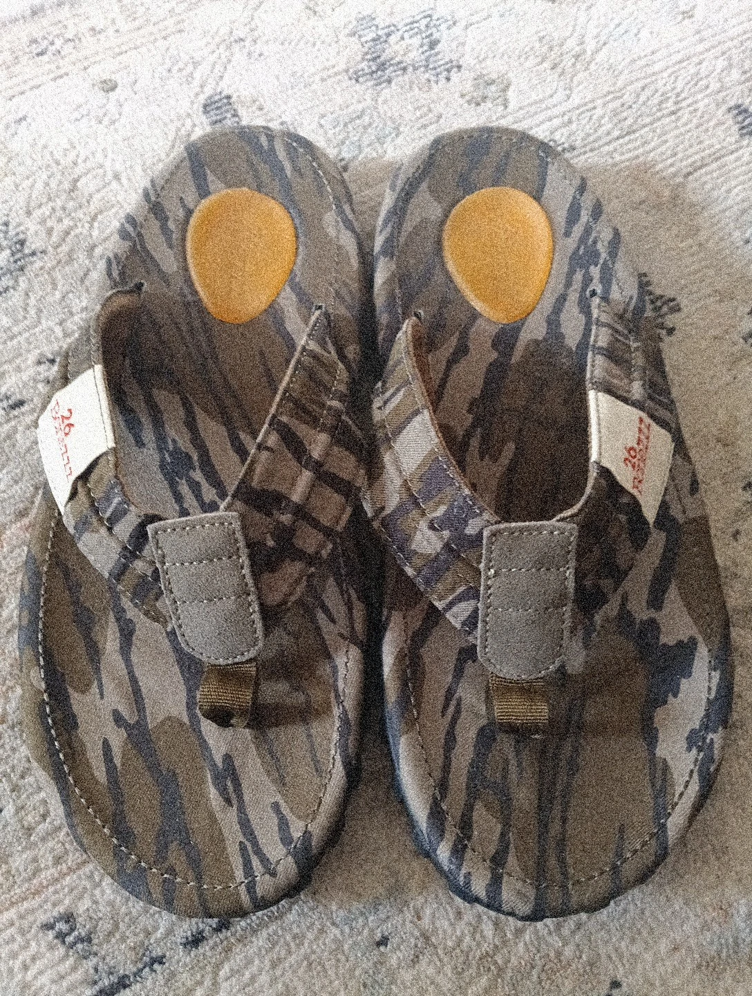 26BoneZZZ Chillzzz Flip Flops For Men Memory Foam Heel Pad Grip Size 10
Opens in a new window or tab