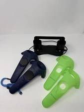 HTC Vive Pro 2.0 Controllers Vive Wands (Pair) - USED