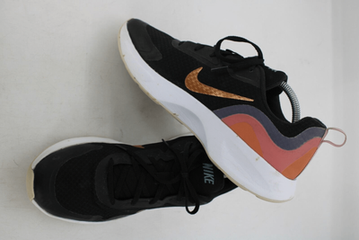 Nike 11.5 Womens Wear all day Black Metallic Copper Sneaker 