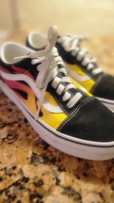 Vans Flame Old Skool Men's Black & White Skateboard Shoes (Barely Used)
