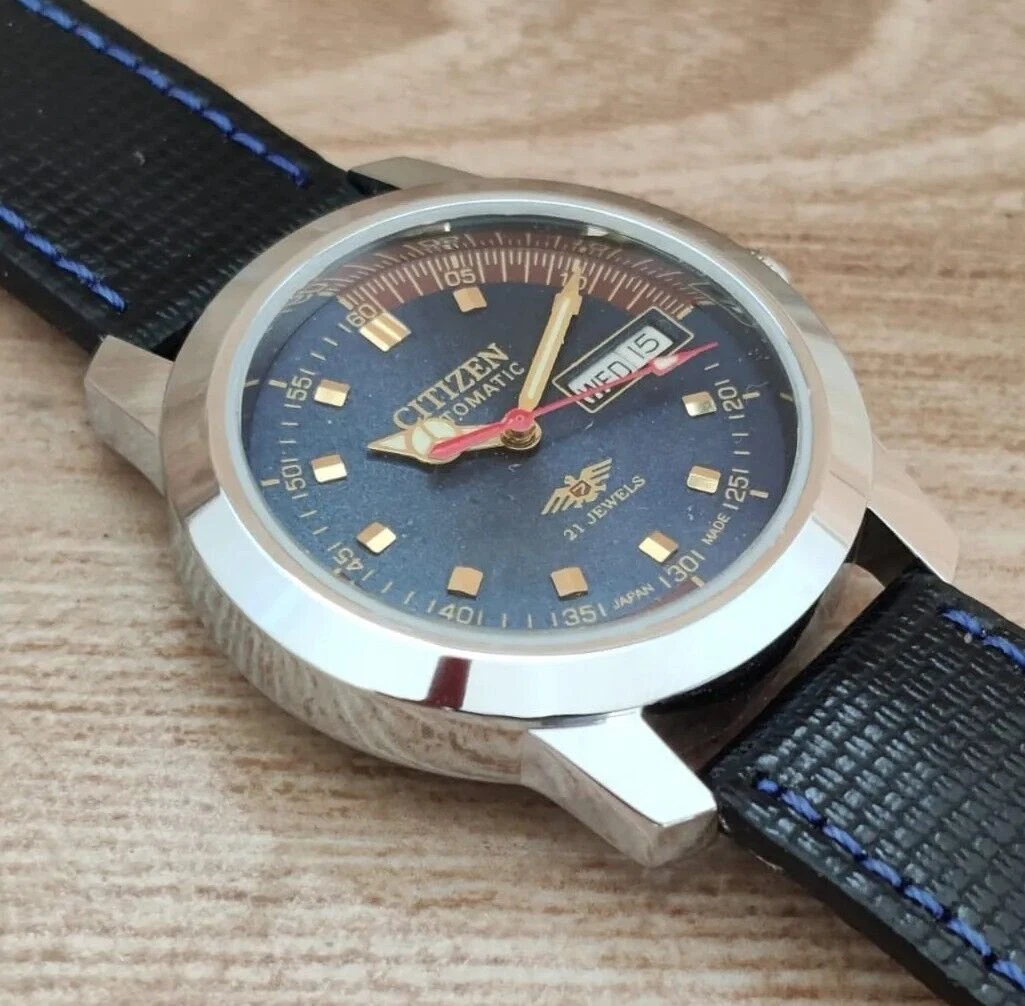 Citizen caliber hotsell 8200