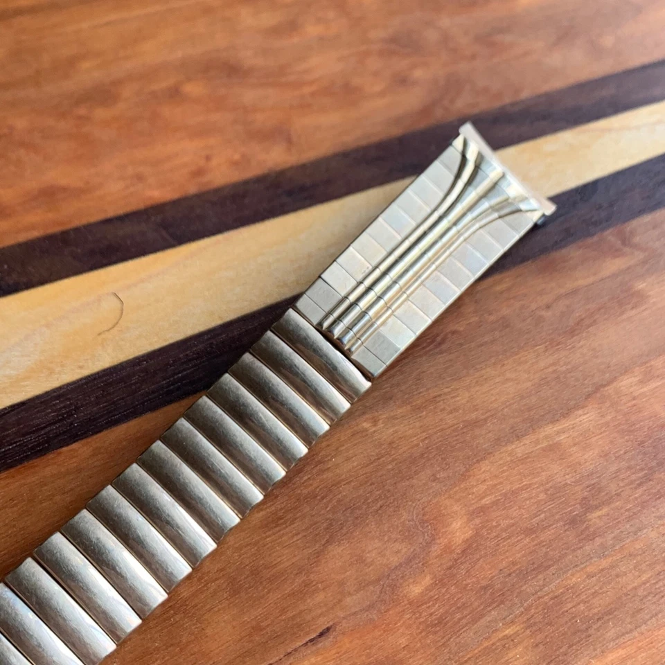 Vintage Timex USA 10K Gold Filled 19mm Center Expansion Bracelet Band - Image 3 of 4