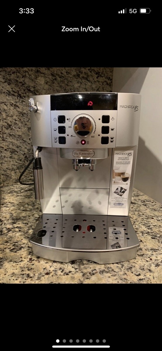 De'Longhi Magnifica S Espresso Machine - Multicolor (ECAM22.110.SB