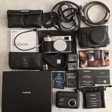 Fujifilm X100V Compact Camera 26.1MP Silver with Accessories