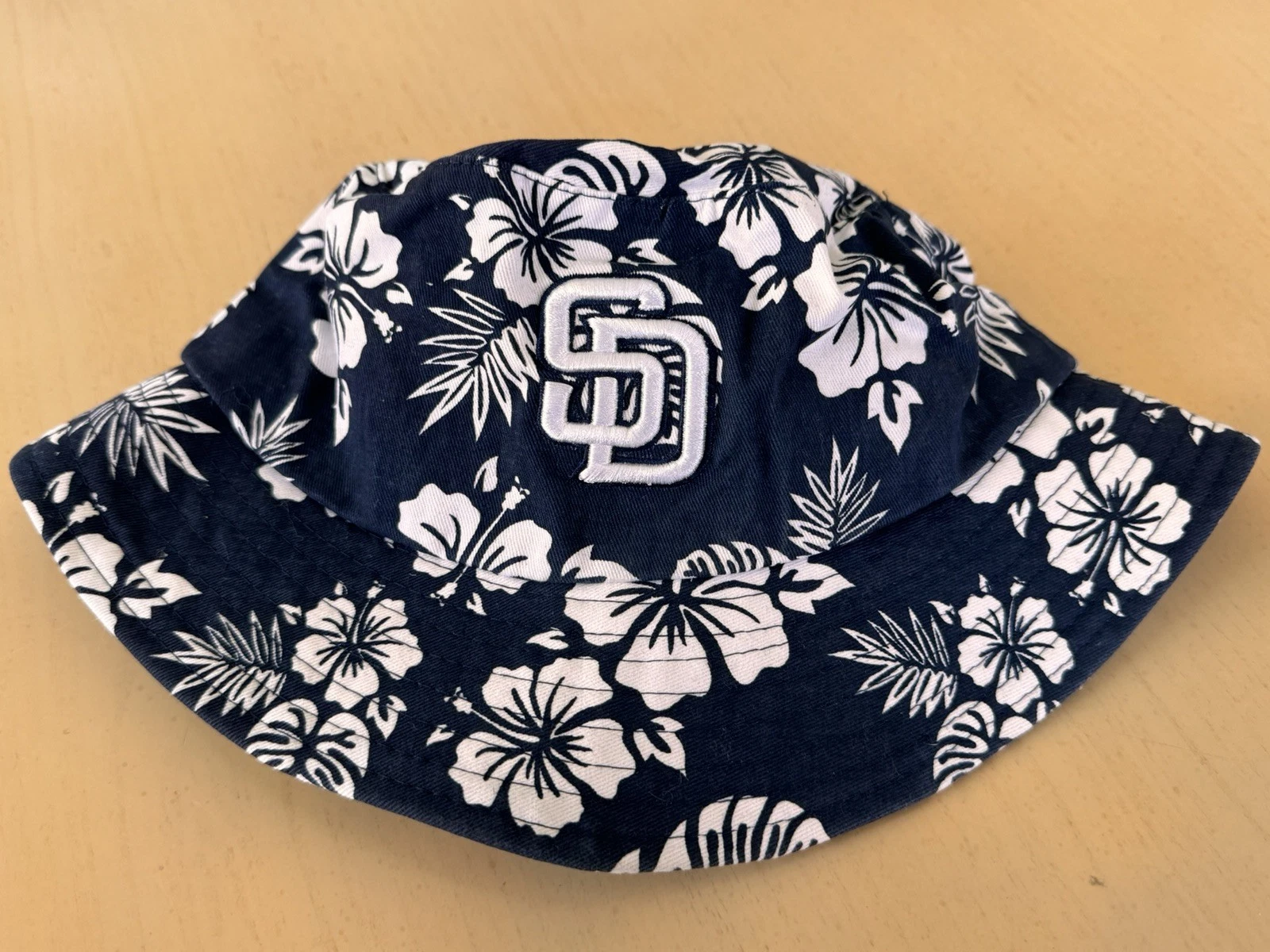 San Diego Padres Hawaiian Floral Bucket Floppy Boonie Hat Navy White SGA Petco