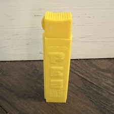 PEZ Vintage Yellow No Feet Dispenser Collectible Bonbon Rare Classic Hungary