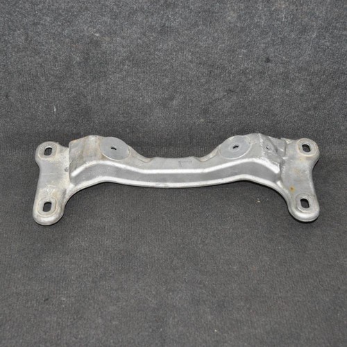 BMW 1 E87 Getriebehalterung 6771064 2.0 Benzin 90kw 2005