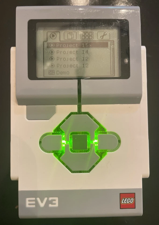 LEGO Mindstorms Ev3 интеллектуальный кирпич + аккумулятор - лот + 4 двигателя, датчики, шнуры - Изображение 2 из 4