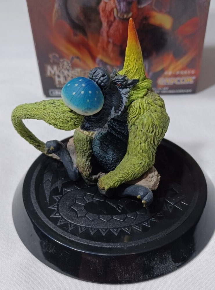 Monster Hunter Capcom Figure Builder Standard Model Vol. 10 Emerald Congalala