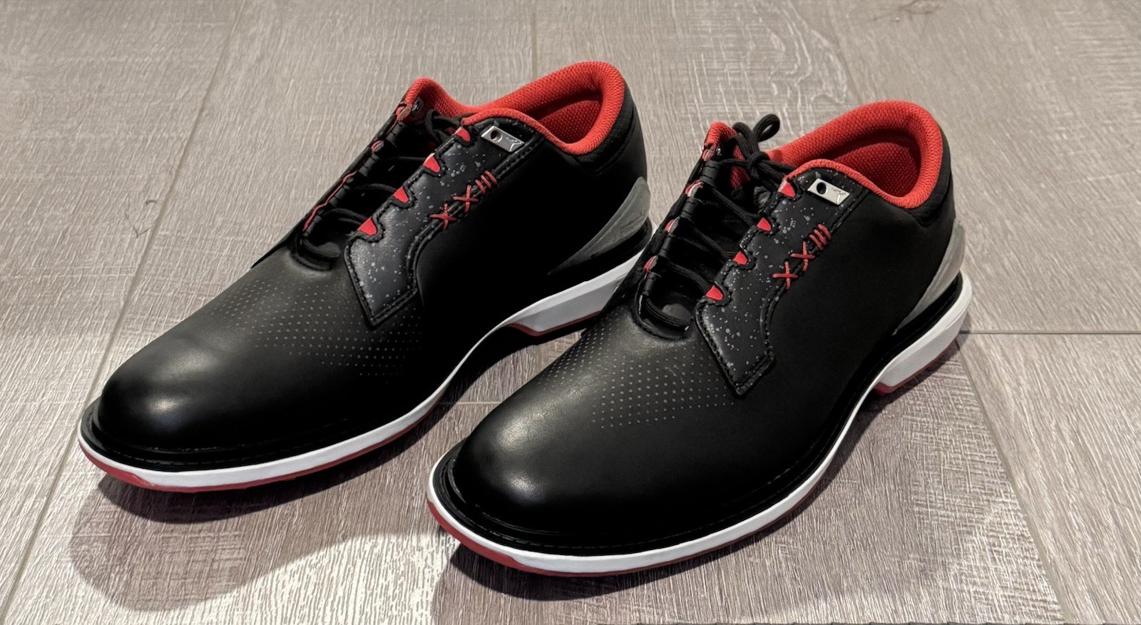 (fq6642-001) Men&rsquo;s Size 11