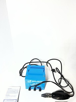  Esico-Triton Hot Lips (R23801-JLA) 