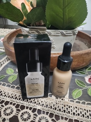    NYX Total Control Drop Foundation, Beige